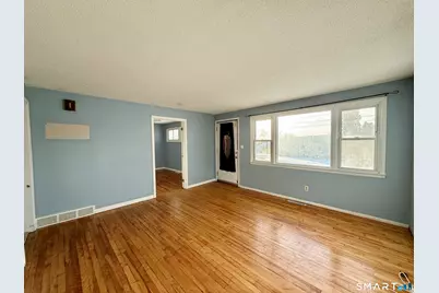 51 Kenyon Circle, New Britain, CT 06053 - Photo 11