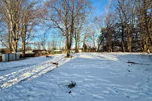 51 Kenyon Cir, New Britain, CT 06053 - Photo 5