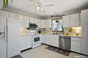 17 Charterhouse Rd, New Milford, CT 06776 - Photo 13