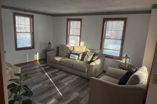 9 Brown Ave, Windsor, CT 06095 - Photo 7