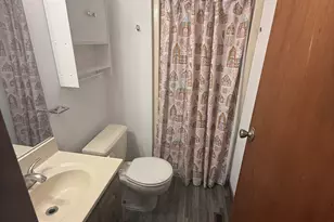 9 Brown Ave, Windsor, CT 06095 - Photo 9