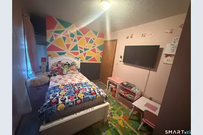 9 Brown Avenue, Windsor, CT 06095 - Photo 15