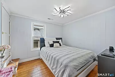 24 Botsford Avenue, Milford, CT 06460 - Photo 27