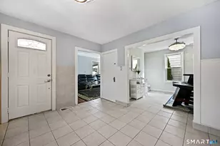 24 Botsford Ave, Milford, CT 06460 - Photo 3