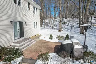 109 Ransom Hall Rd, Wolcott, CT 06716 - Photo 27