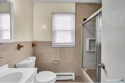 61 Laurel Street, East Hartford, CT 06108 - Photo 25