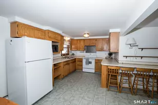 13 Bailey Ave, Wallingford, CT 06492 - Photo 15