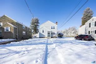 169 Arnoldale Rd, West Hartford, CT 06119 - Photo 3