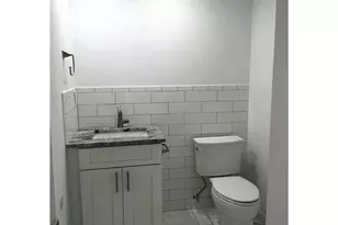 3 Woods Hollow Ct, Avon, CT 06001 - Photo 9