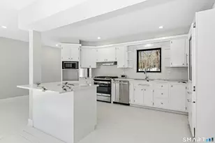 95 Louises Ln, New Canaan, CT 06840 - Photo 5