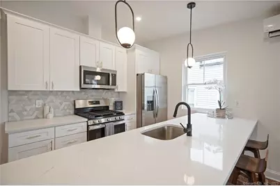 75 Henry Street #3West, Stamford, CT 06902 - Photo 7