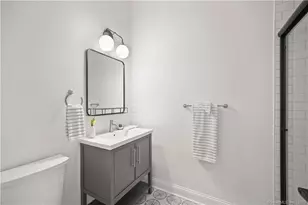 75 Henry St, Stamford, CT 06902 - Photo 23