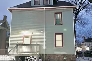 38 Burton St, Hartford, CT 06112 - Photo 17