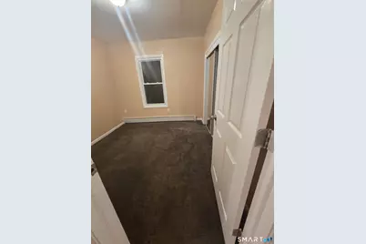 38 Burton Street, Hartford, CT 06112 - Photo 9