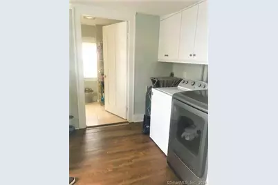 237 Brewster Street #1st Floor, Bridgeport, CT 06605 - Photo 11