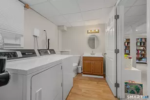 315 Judson Ave, Groton, CT 06355 - Photo 31