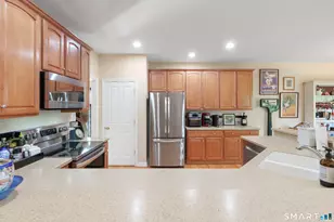 607 Championship Drive, Oxford, CT 06478 - Photo 11