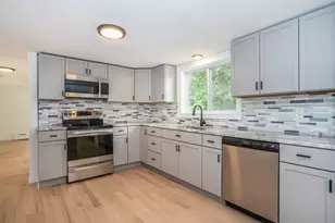 14 Main St Ext, Simsbury, CT 06081 - Photo 3