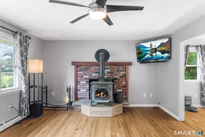 192 Leffingwell Road, Montville, CT 06382 - Photo 5