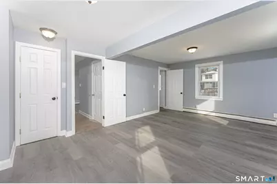 216 Madison Street, Waterbury, CT 06706 - Photo 15