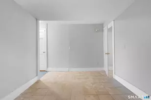 19 Woodbridge Ave, Ansonia, CT 06401 - Photo 5