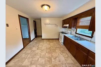 400 Divinity Street, Bristol, CT 06010 - Photo 9