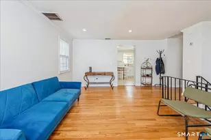 130 Mulberry St, Stamford, CT 06907 - Photo 5