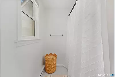 2 Woodley Lane, Norwalk, CT 06851 - Photo 17