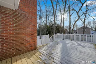 25 Hilldale Rd, West Hartford, CT 06117 - Photo 35