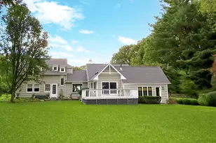 18 Pasture Ln, Darien, CT 06820 - Photo 3