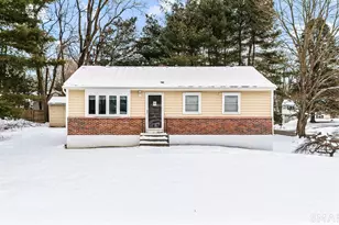 117 Lone Oak Dr, New Milford, CT 06776 - Photo 1