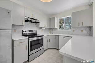 925 Oronoke Rd, Waterbury, CT 06708 - Photo 7