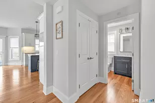 2 Woods View Ln, Shelton, CT 06484 - Photo 5