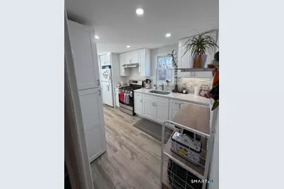 36 Rolfe Street, Hamden, CT 06517 - Photo 11