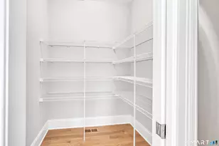 4 Woods View Ln, Shelton, CT 06484 - Photo 11