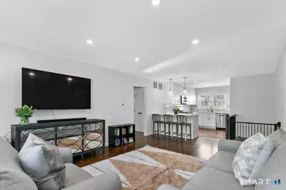 245 Unquowa Road #Apt 2, Fairfield, CT 06824 - Photo 9