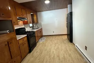 48 Hunters Ave, Norwich, CT 06380 - Photo 7