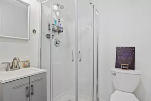 11 Eastwood Rd, Norwalk, CT 06851 - Photo 23