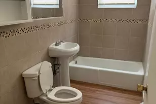46 Seyms St, Hartford, CT 06120 - Photo 5