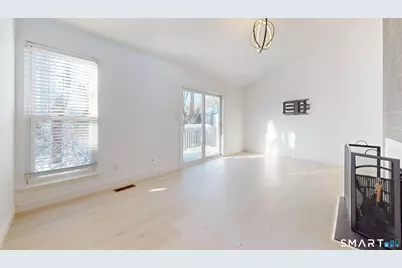 10 Glenview Drive #10, Cromwell, CT 06416 - Photo 5