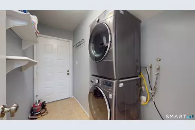 10 Glenview Drive #10, Cromwell, CT 06416 - Photo 17