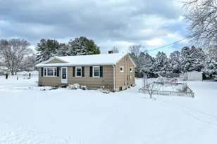 19 Plaza St, Brooklyn, CT 06234 - Photo 3