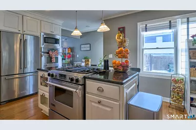 342 S Main Street, West Hartford, CT 06107 - Photo 11