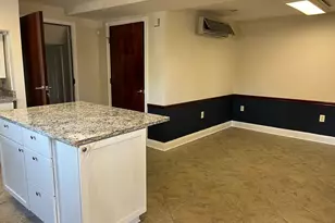 1399 State St, New Haven, CT 06511 - Photo 3