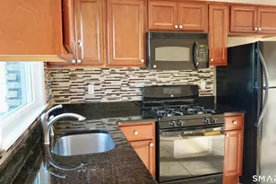 28 Sampson St, Bridgeport, CT 06606 - Photo 1