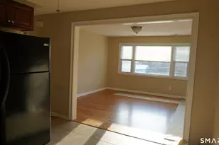 28 Sampson St, Bridgeport, CT 06606 - Photo 9