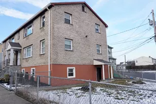 28 Sampson St, Bridgeport, CT 06606 - Photo 29