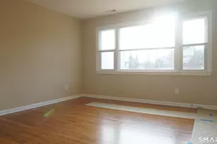 28 Sampson St, Bridgeport, CT 06606 - Photo 7