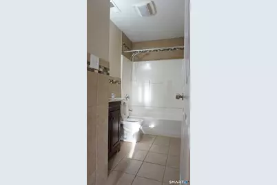 28 Sampson Street #4, Bridgeport, CT 06606 - Photo 5