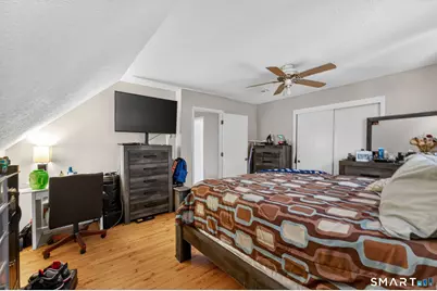 18 Cadbury Place, Naugatuck, CT 06770 - Photo 17